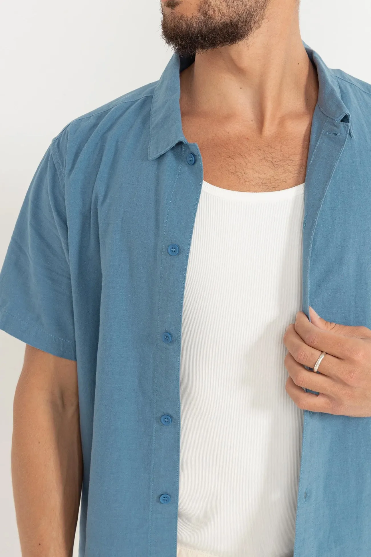 Picnic Outfit Classic Linen Short Sleeve Shirt Mineral Blue