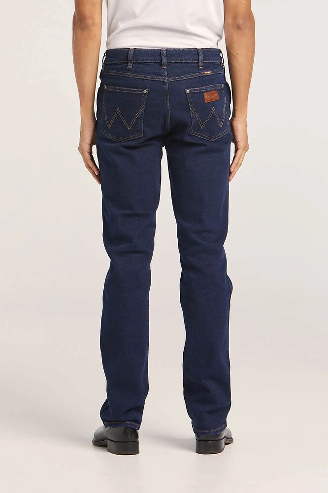 Essential Basics Soft Stretch Straight Jean Original Rinse