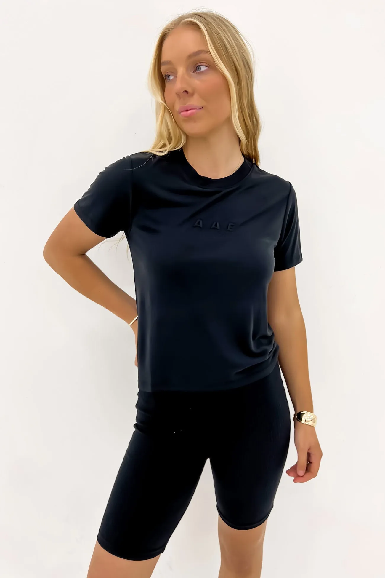 Luxe Active Tee Black GentleWashResistance