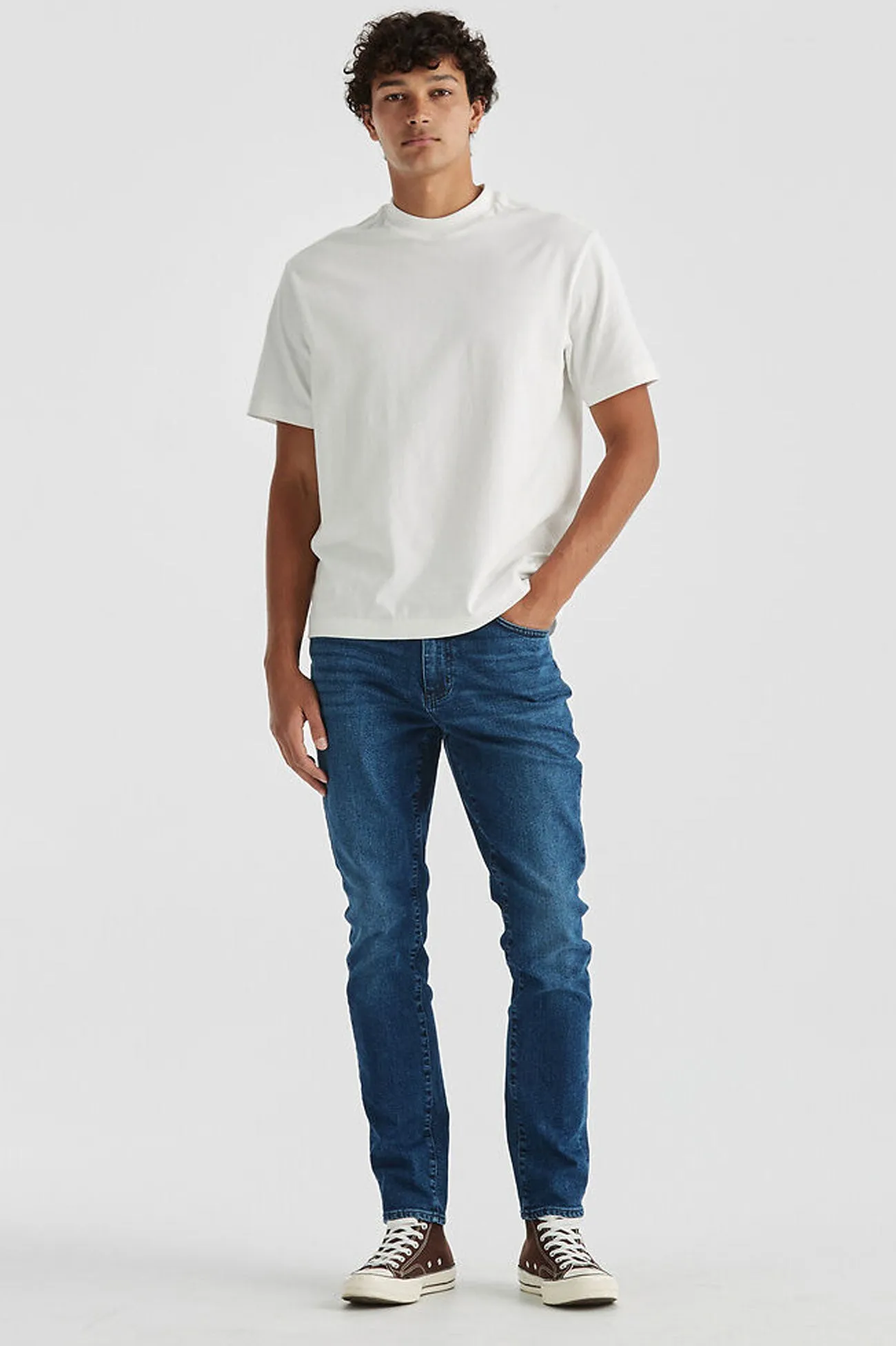 Brunch Outfit Traveler Gear Blended Style R2 Slim Jean Worn Indigo