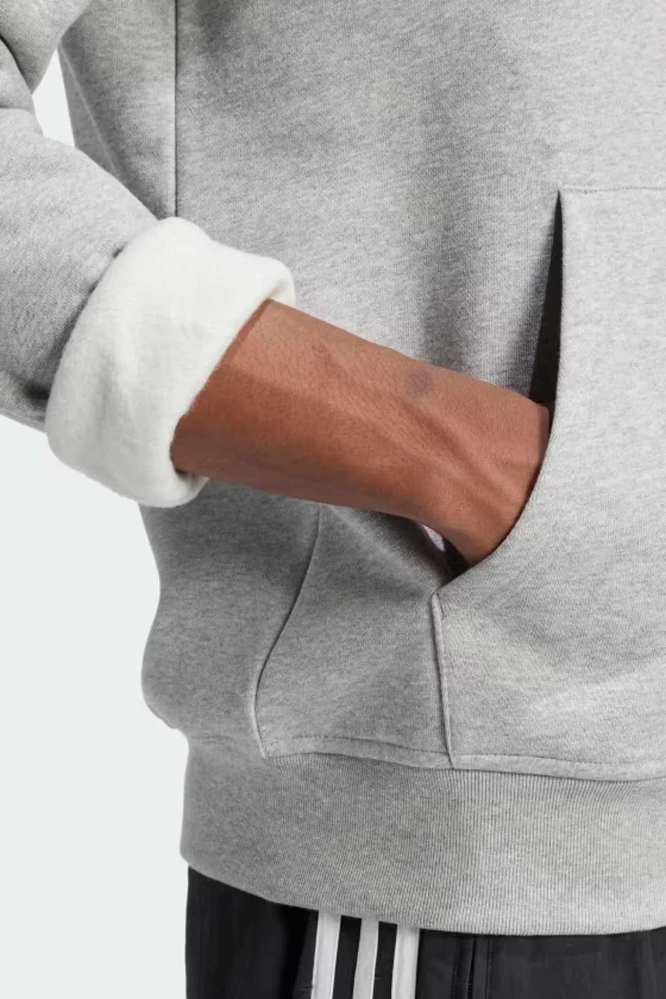 Essential Hoodie Medium Grey Heather Day To Night Noise Reduced Fabrics