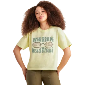 Women's Open Roads Boxy Crop Tee WrinkleResistant Fashionable Fit