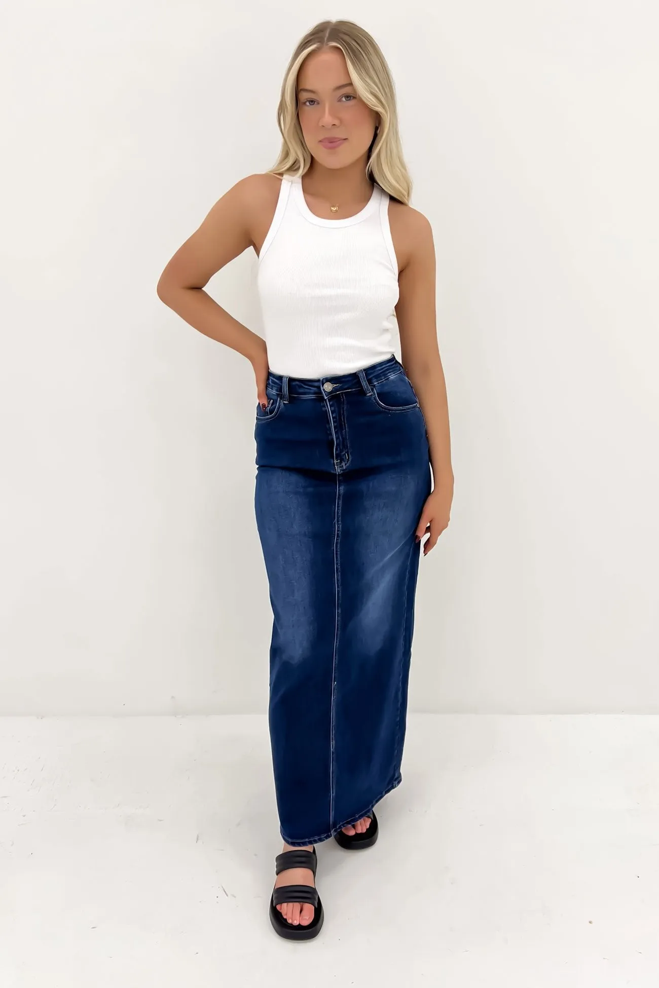 Weekend Fashion Ana Denim Maxi Skirt Dark Blue