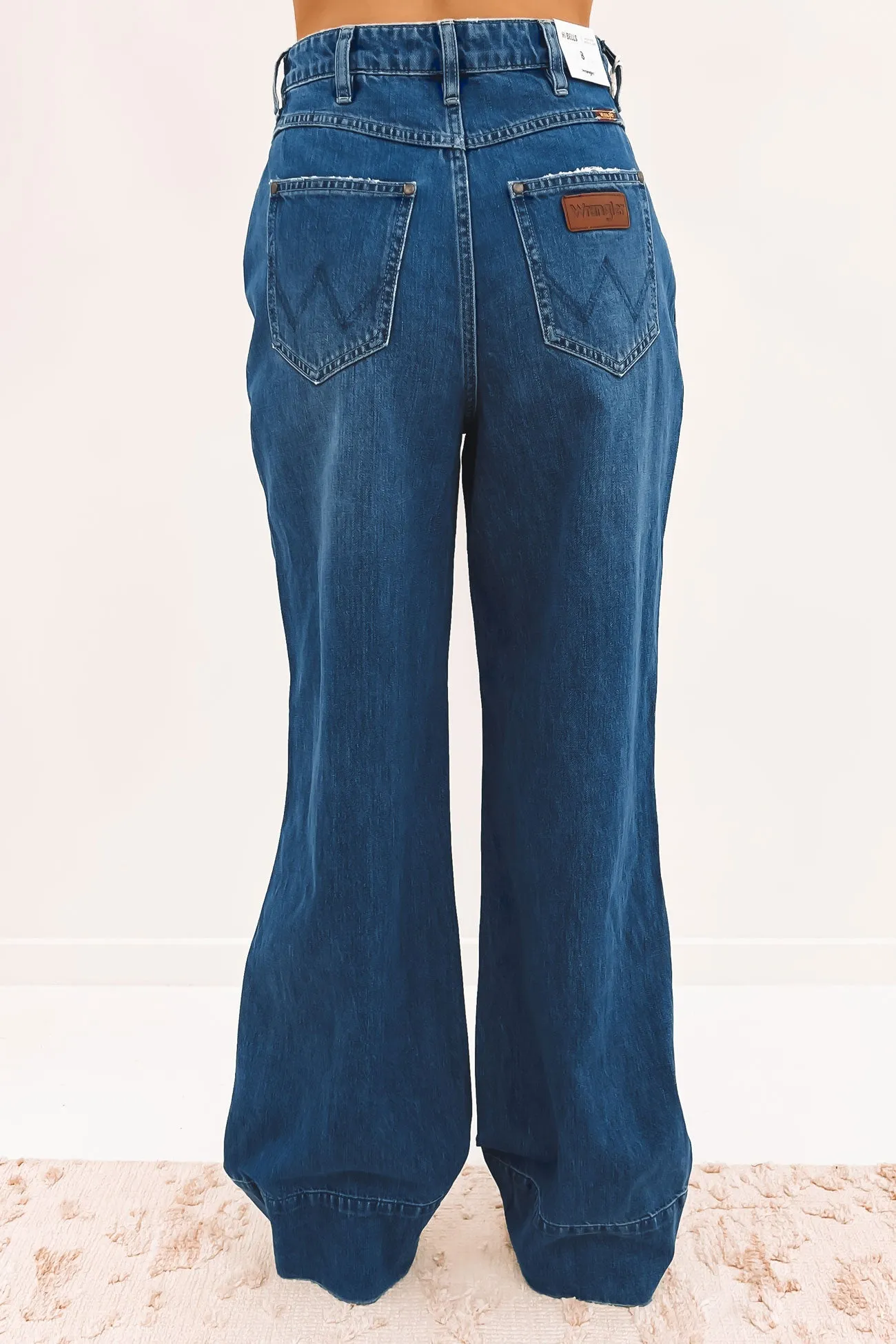 Shopping Day Vibrant Office Wear Smooth Creative Look Adult Fashion Hi Bells Wide Jean Journey