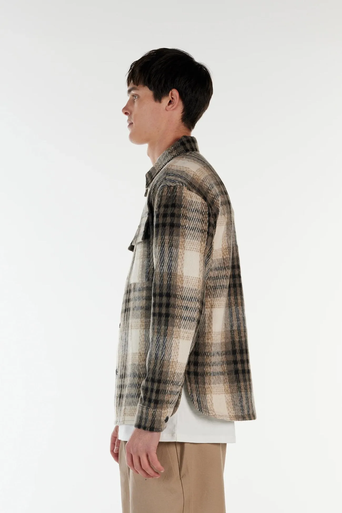 Non Iron Malone Overshirt Black Grey Plaid