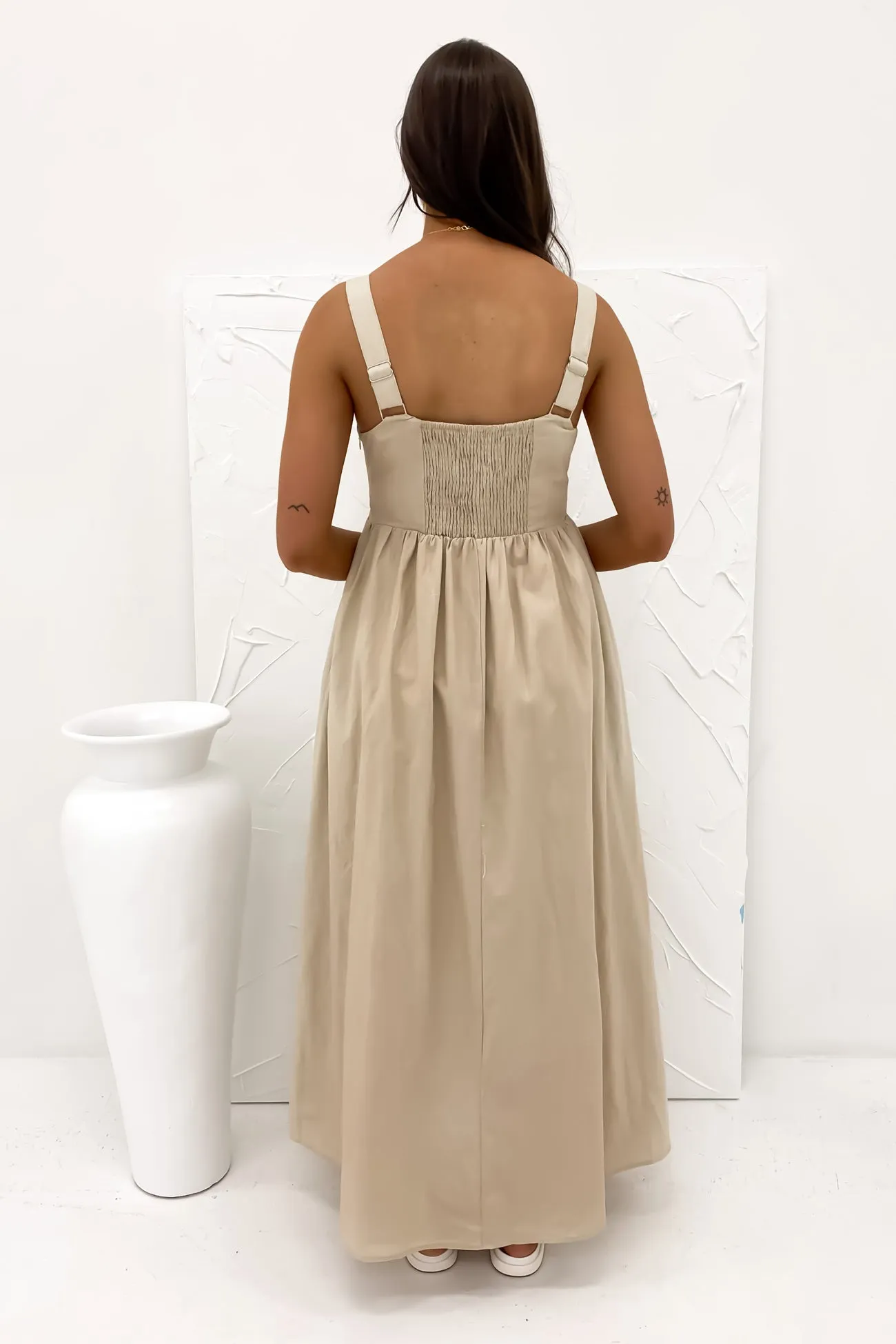 SmoothEdgeFinish SustainableCotton Mabel Maxi Dress Beige