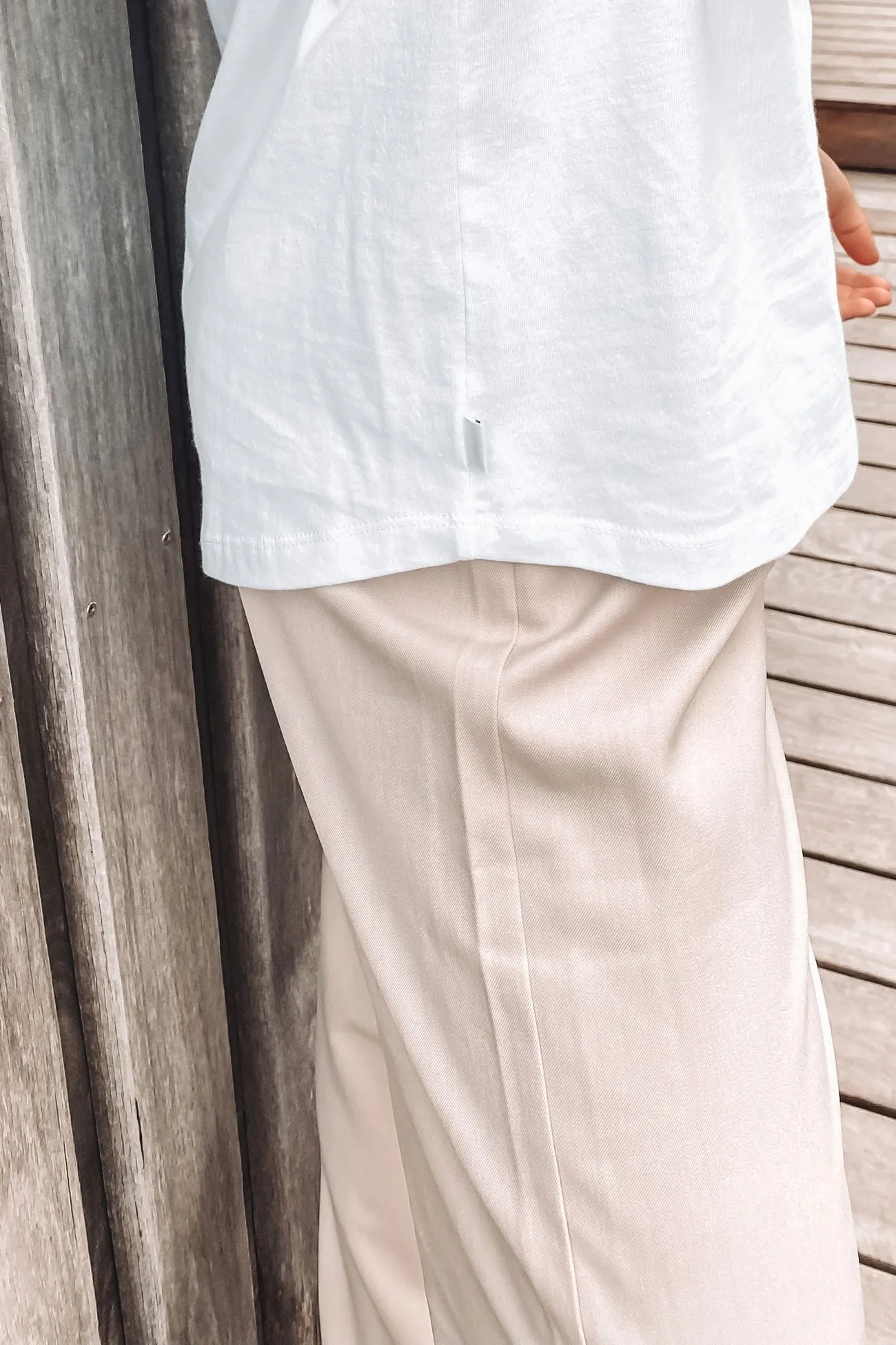 BZ Tonal Tee White Trendy Vibes All-day style