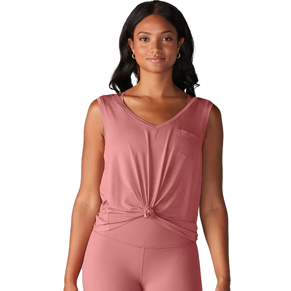 Daily Comfort Flexible Neckline Women's Flowy Tank