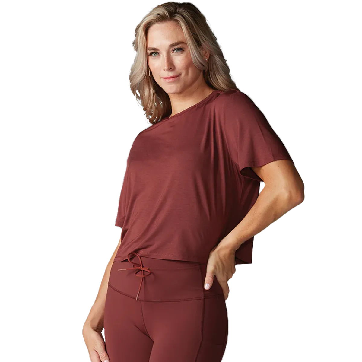 Feminine Touch Simple and Relaxed Women's Crop Tee