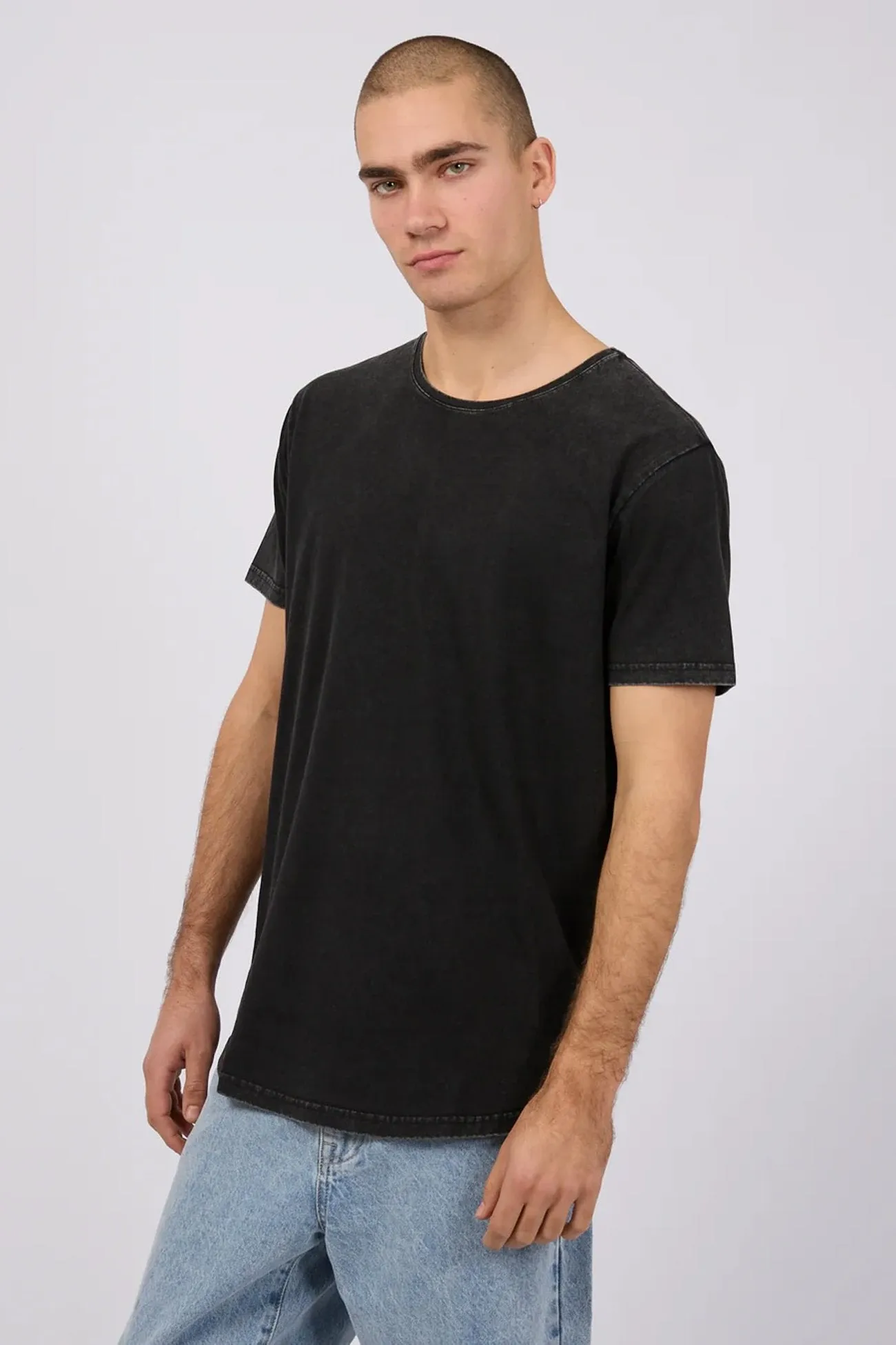 Non Shrink Material Layering Options Tail Tee Washed Black