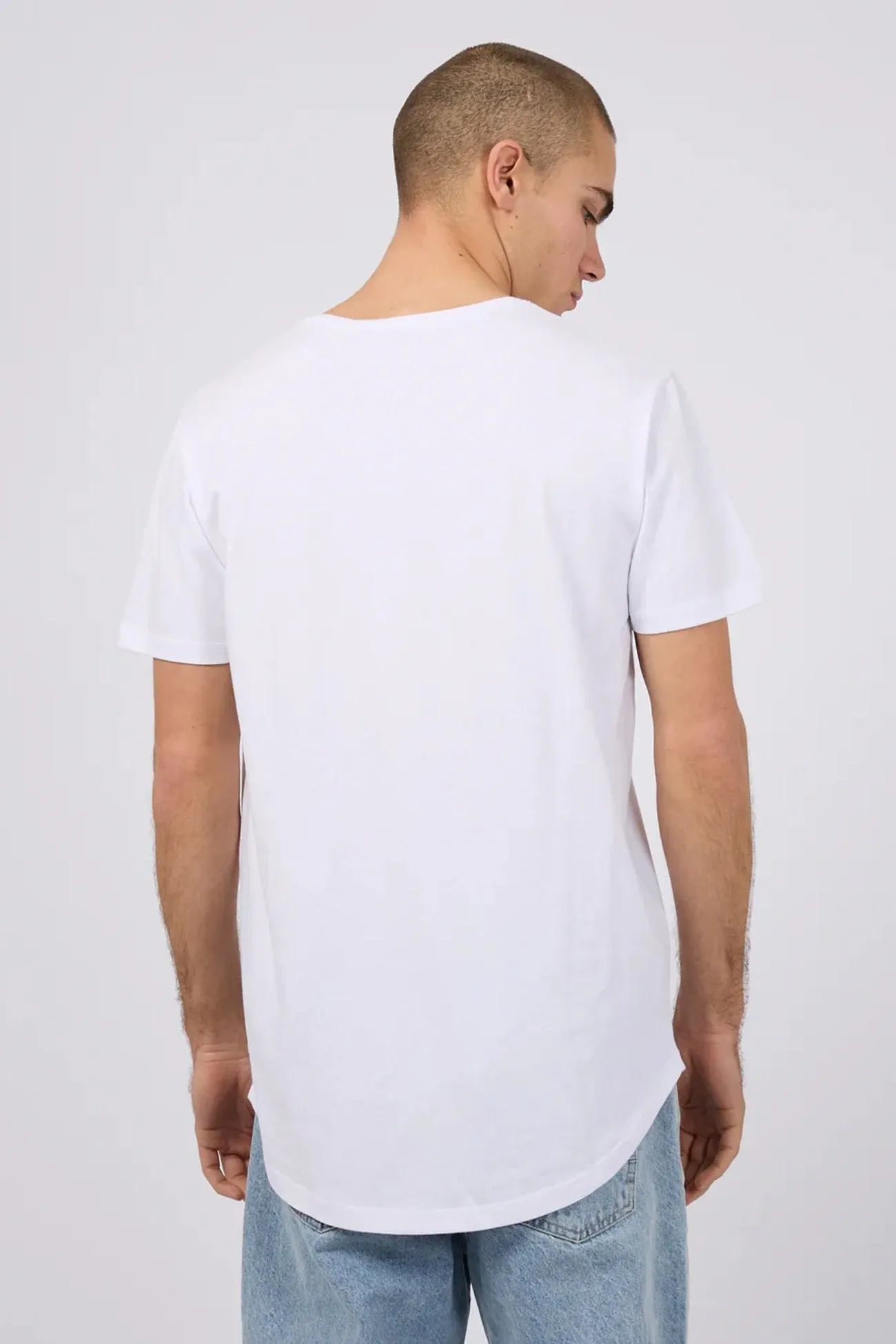 Easy Wear Look Structured silhouette Tail Tee White