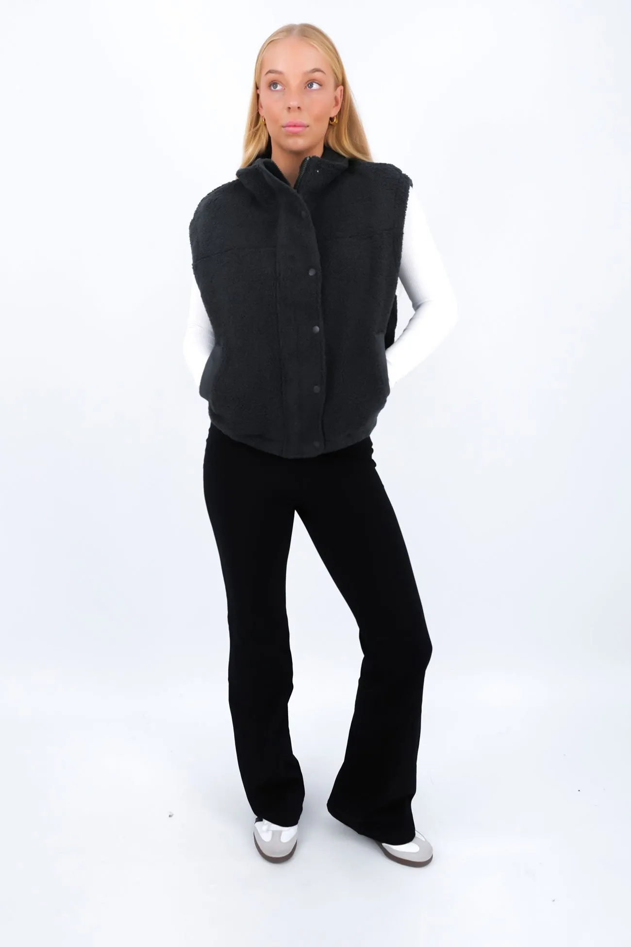 Long Sleeves Cliff Hanger Vest Dark Grey