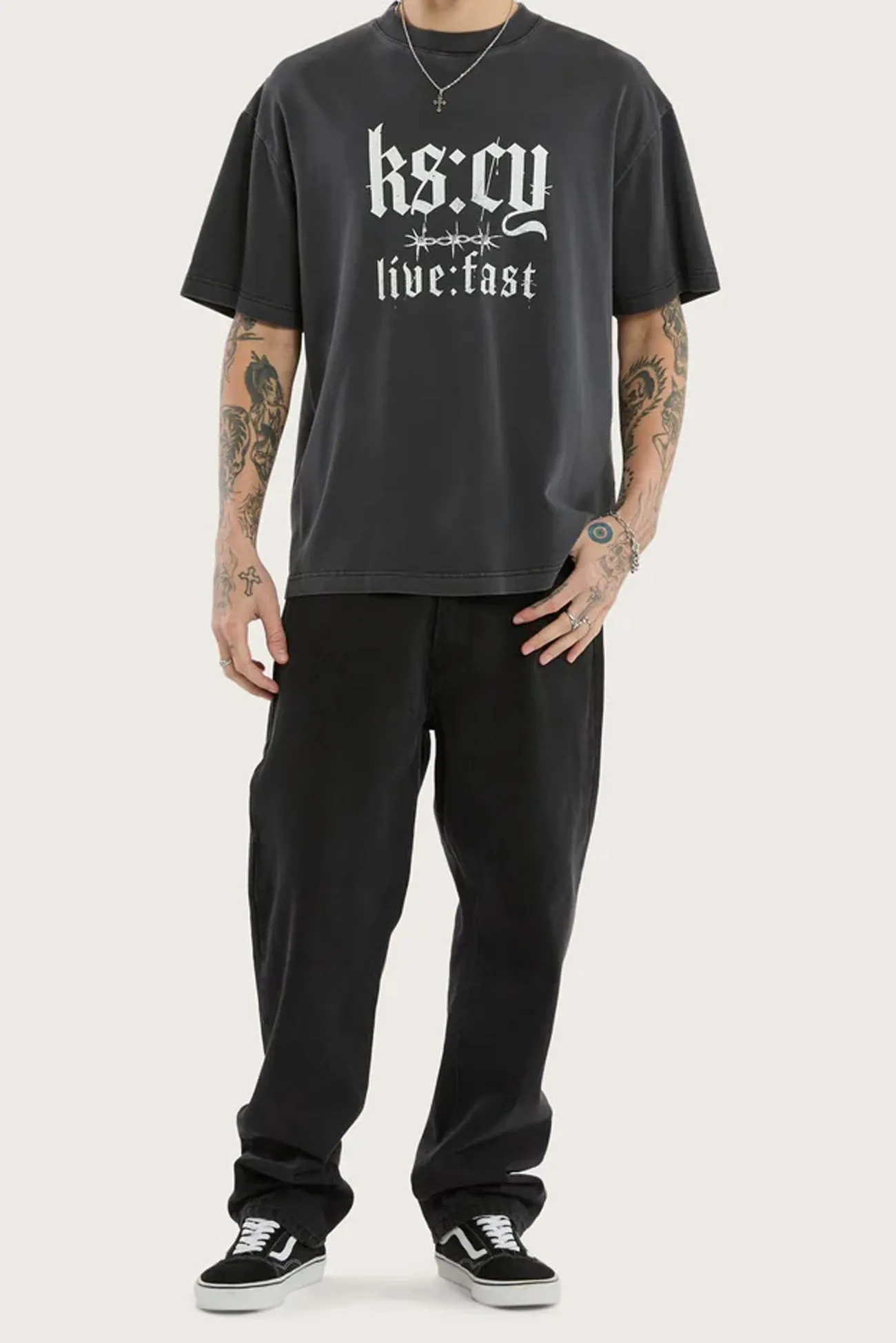 Thunder Street Tee Pigment Black Scoop neck Everyday Comfort