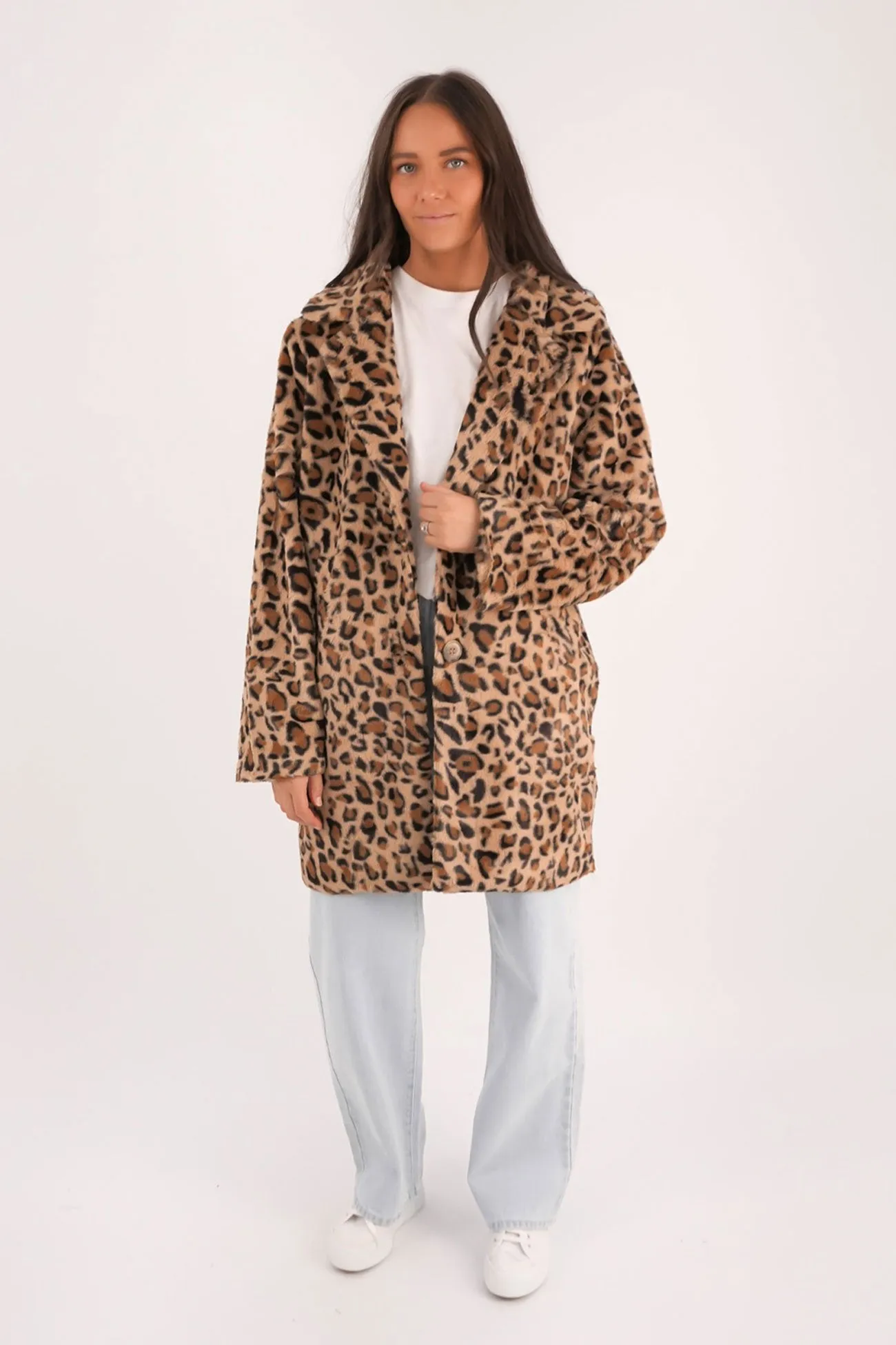 Weatherproof Zipper Closure Tilli Leopard Jacket Print