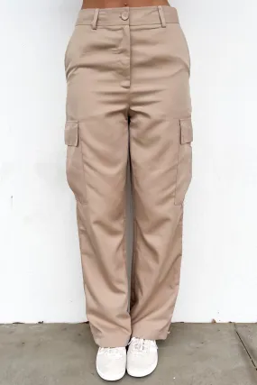 Fashionable Design Kourtney Cargo Pant Beige