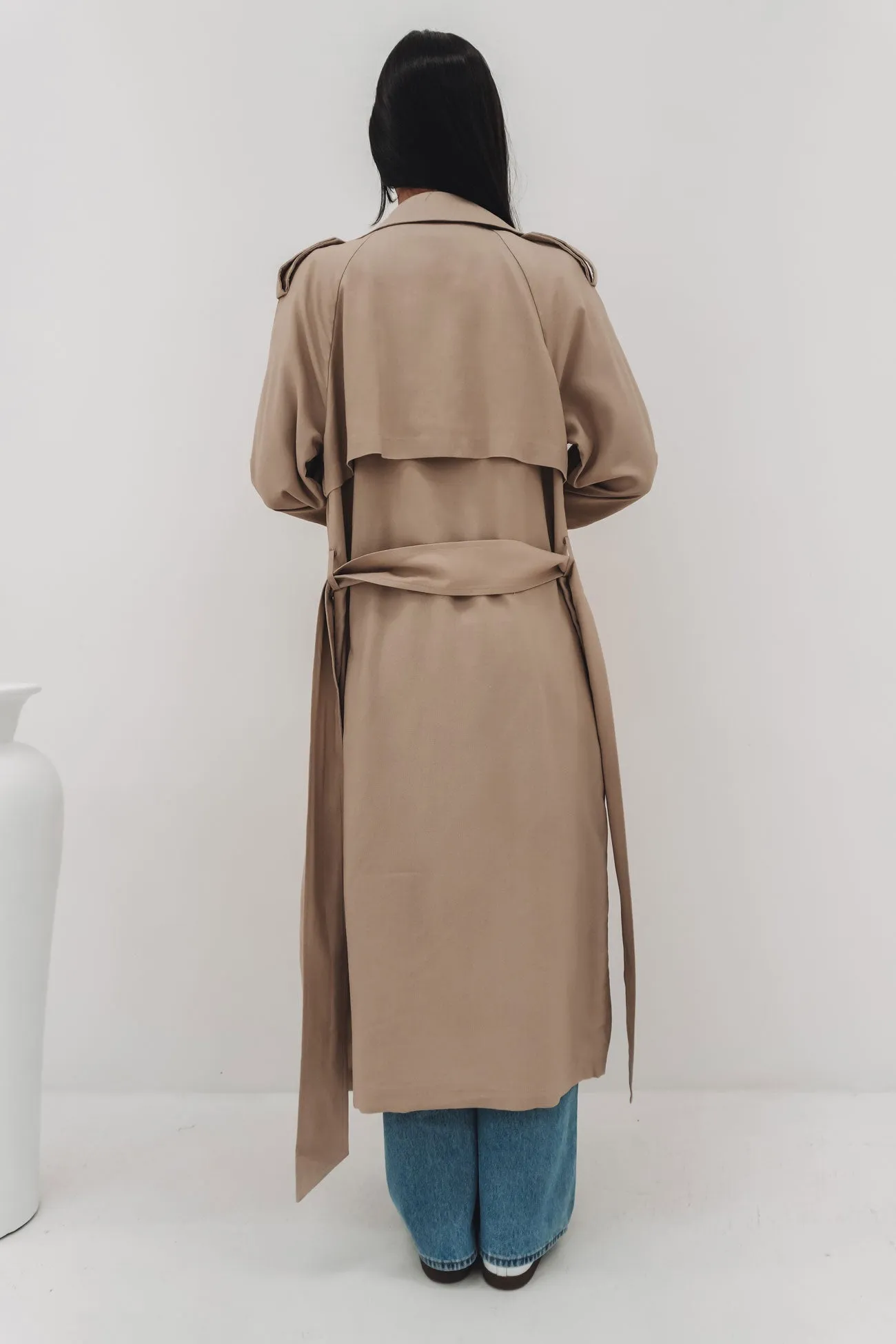 Toledo Trench Coat Bone MoistureWickingInterior Seasonal Trend