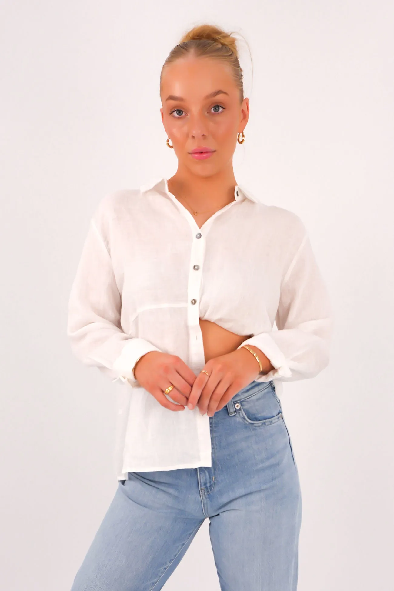 Axel Shirt White Bold colors Oversized style
