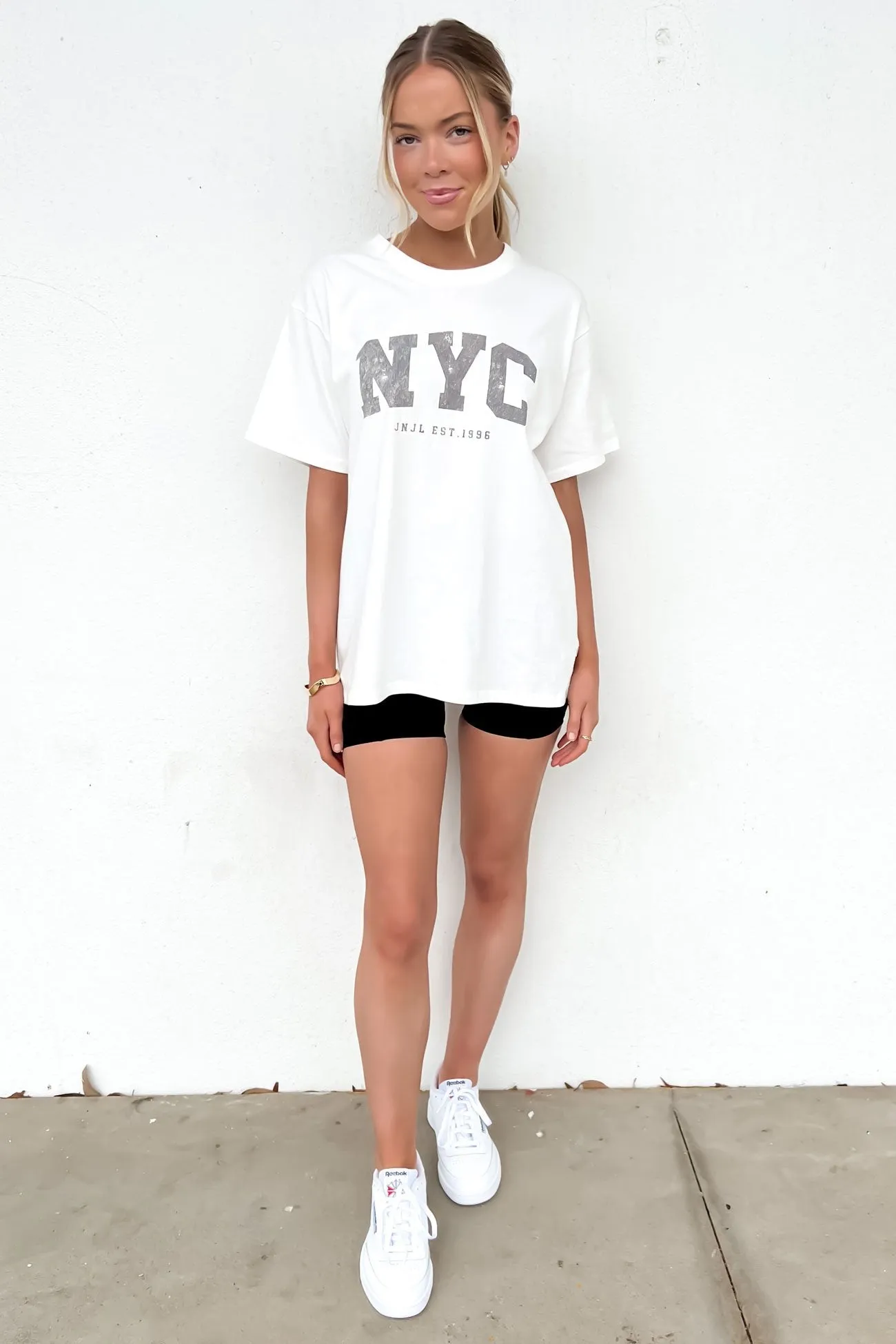 NYC Tee Vintage White Basic Wardrobe Piece Modern Layer