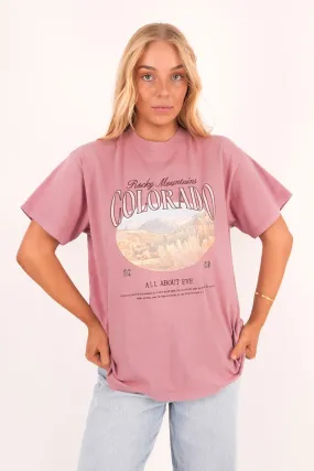 outdoor concert Chilly Day Comfort Rocky Mountains Relaxed Tee Quartz Pink