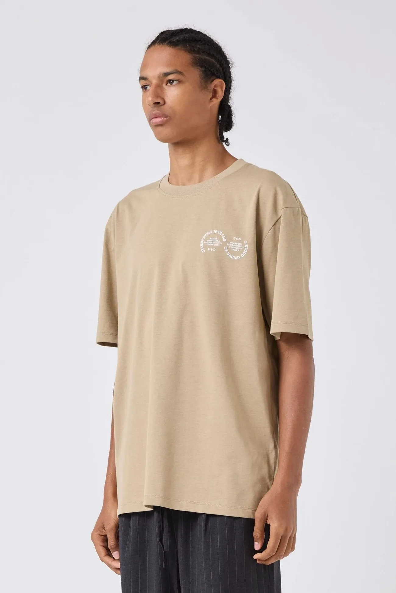 Adjustable Hem 10th Tee Beige