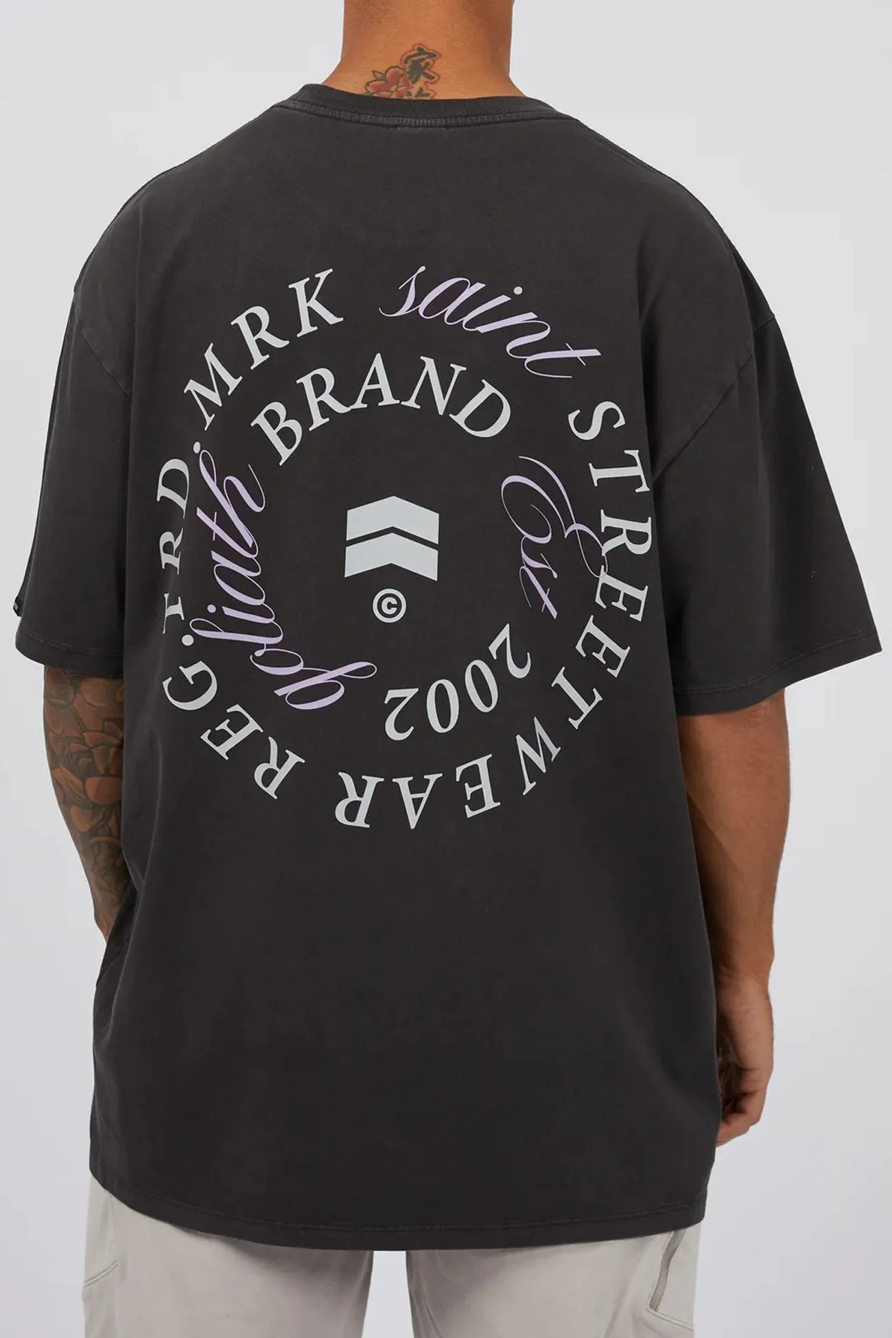 Spiral Tee Washed Black Urban Look