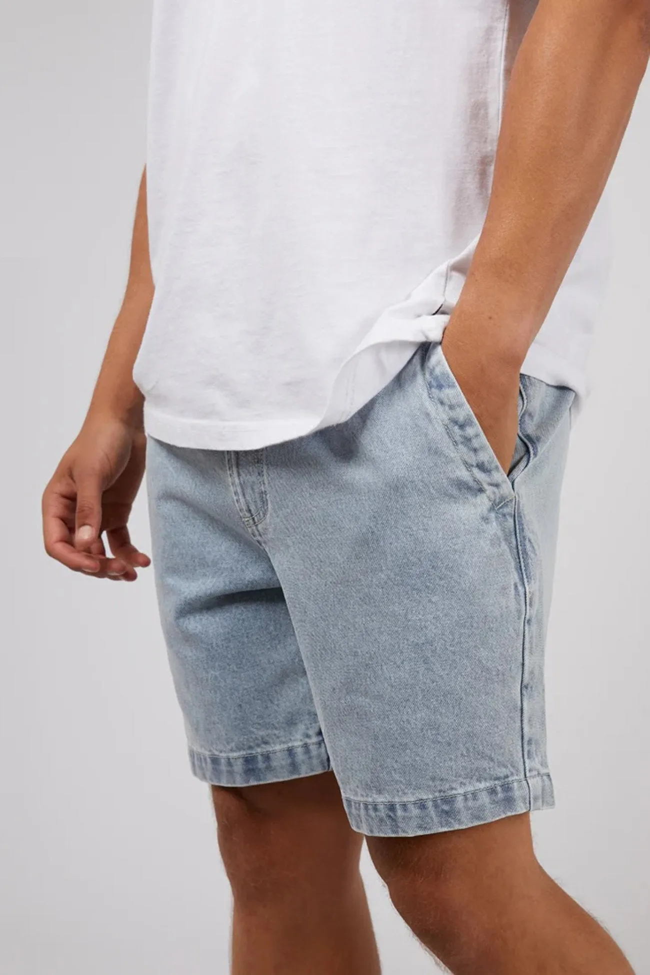 Rider Denim Short Bleach Blue ZipperedSecurity Modern Look