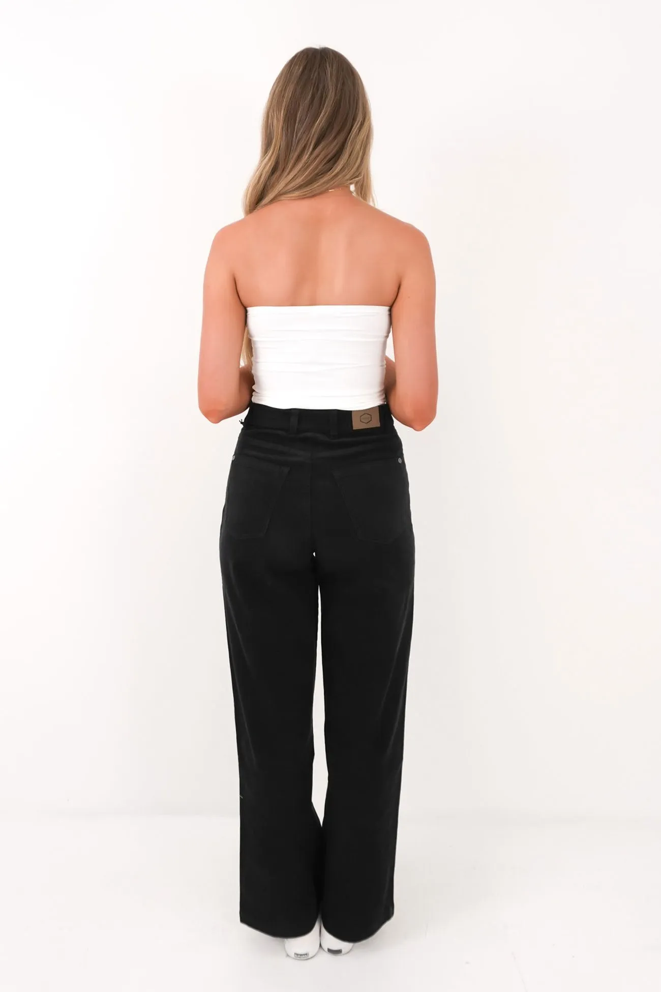 Tagless Labeling Softened Hem Underground Cord Pant Black