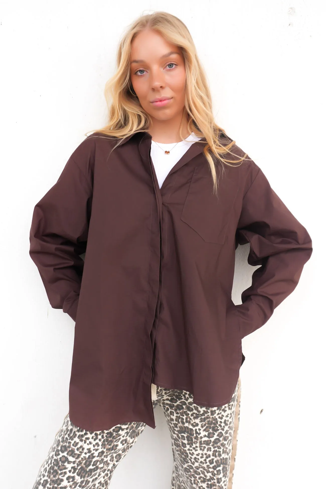 Anti Odor Treatment Faith Shirt Chocolate