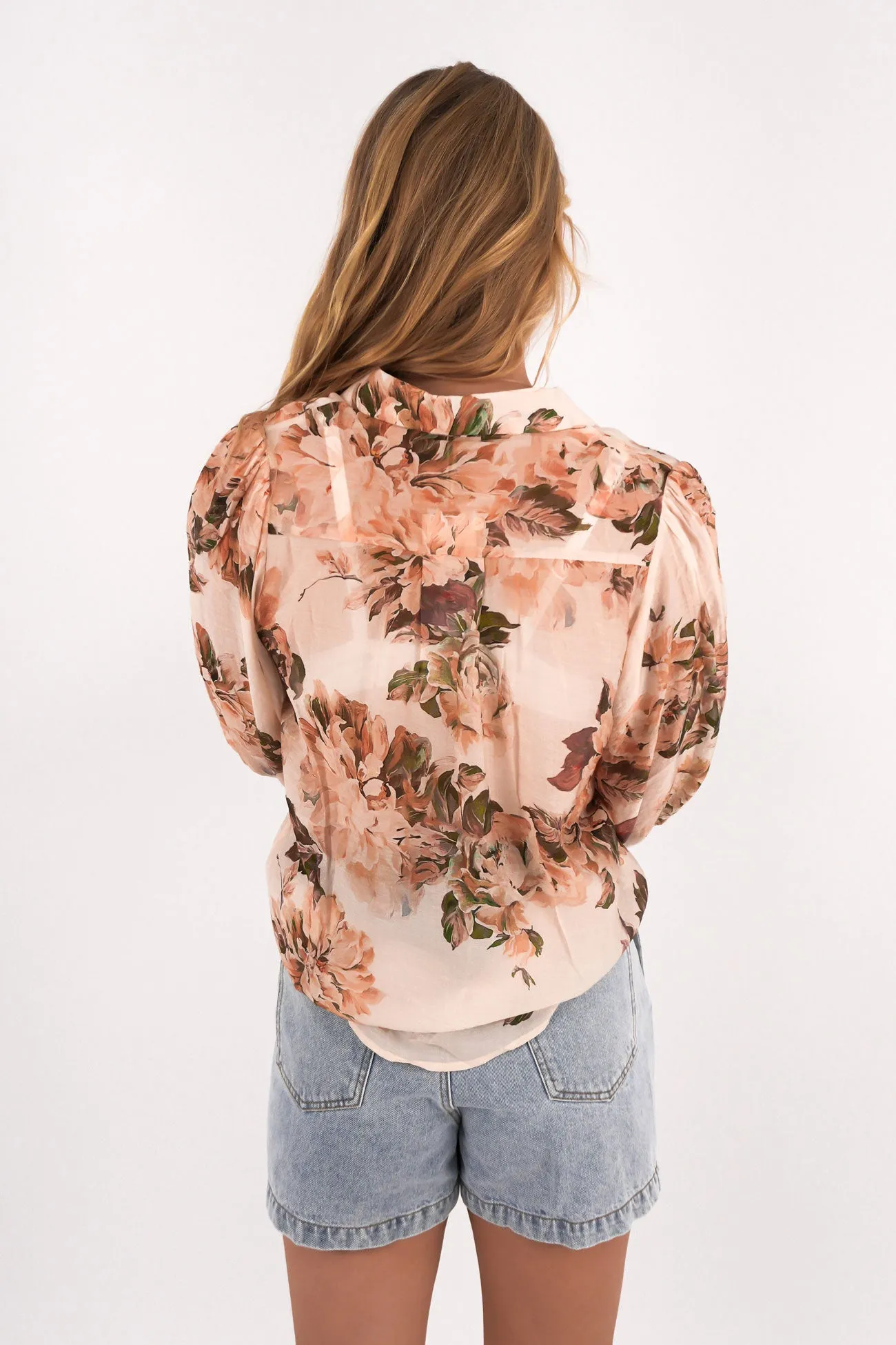 Chic Ensemble Layering Essential Salma Shirt Floral