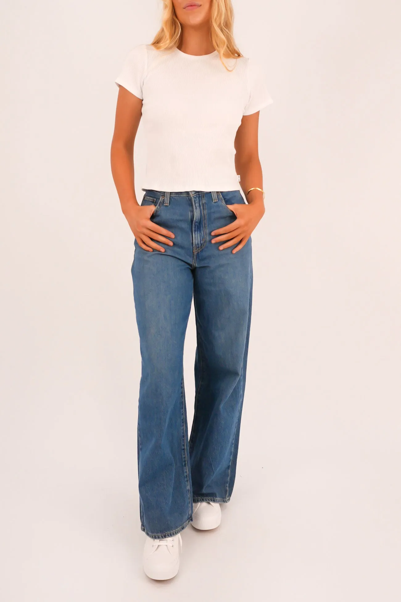 Cinch Baggy Jean Chasing Dreams Simple Outfit Simple clothing