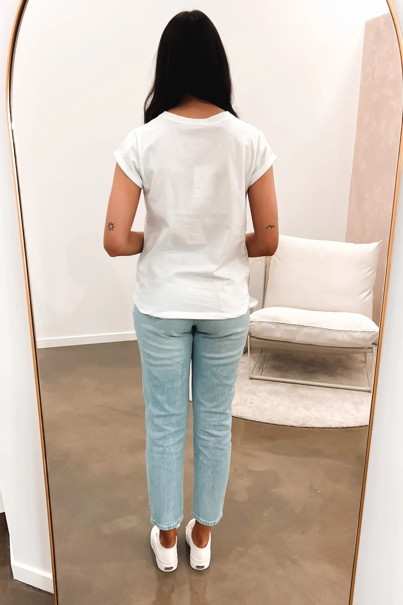 Signature Tee White Simple Look Teenager fashion