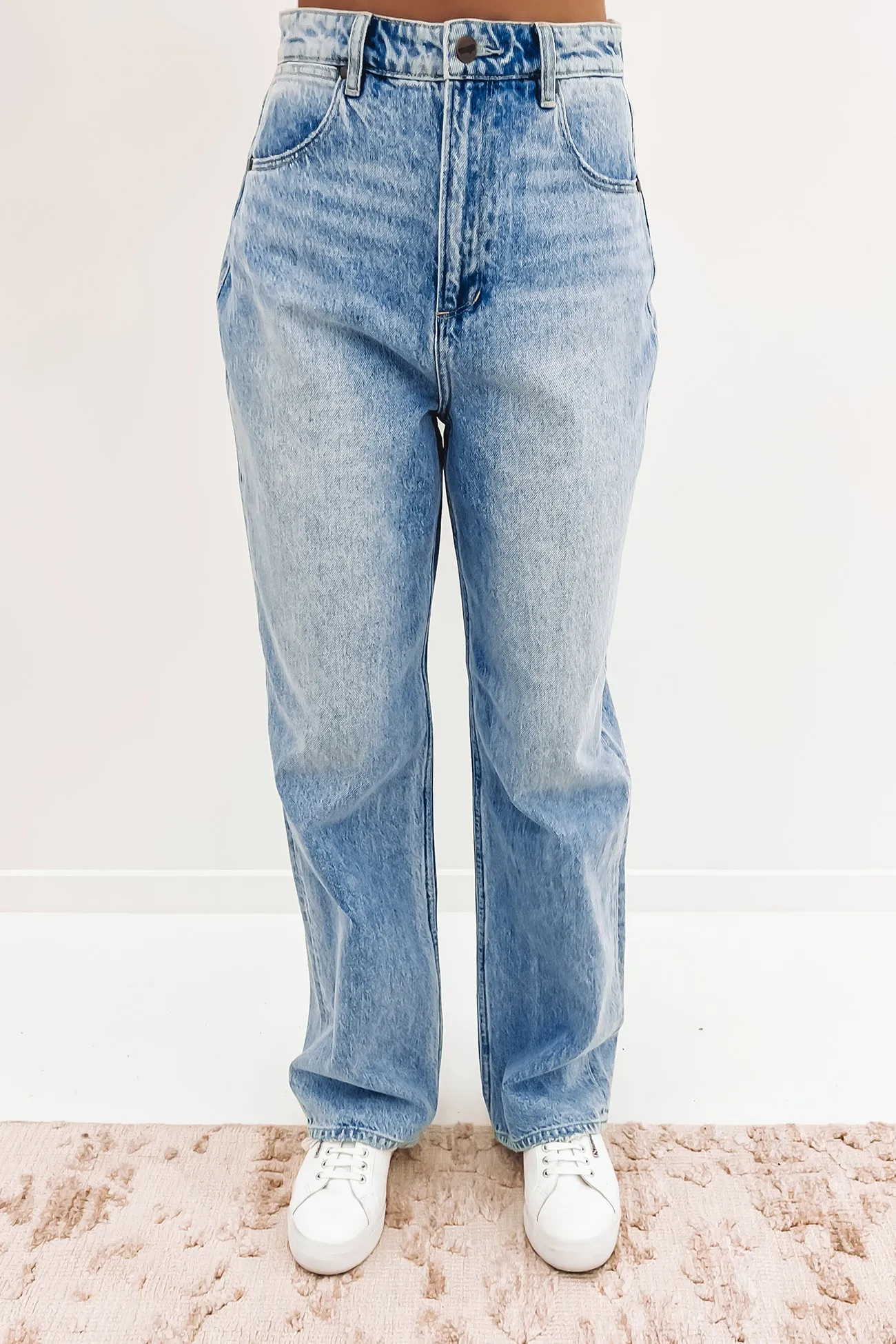 Bella Baggy Relaxed Jean Peninsula Blues Neutral Base
