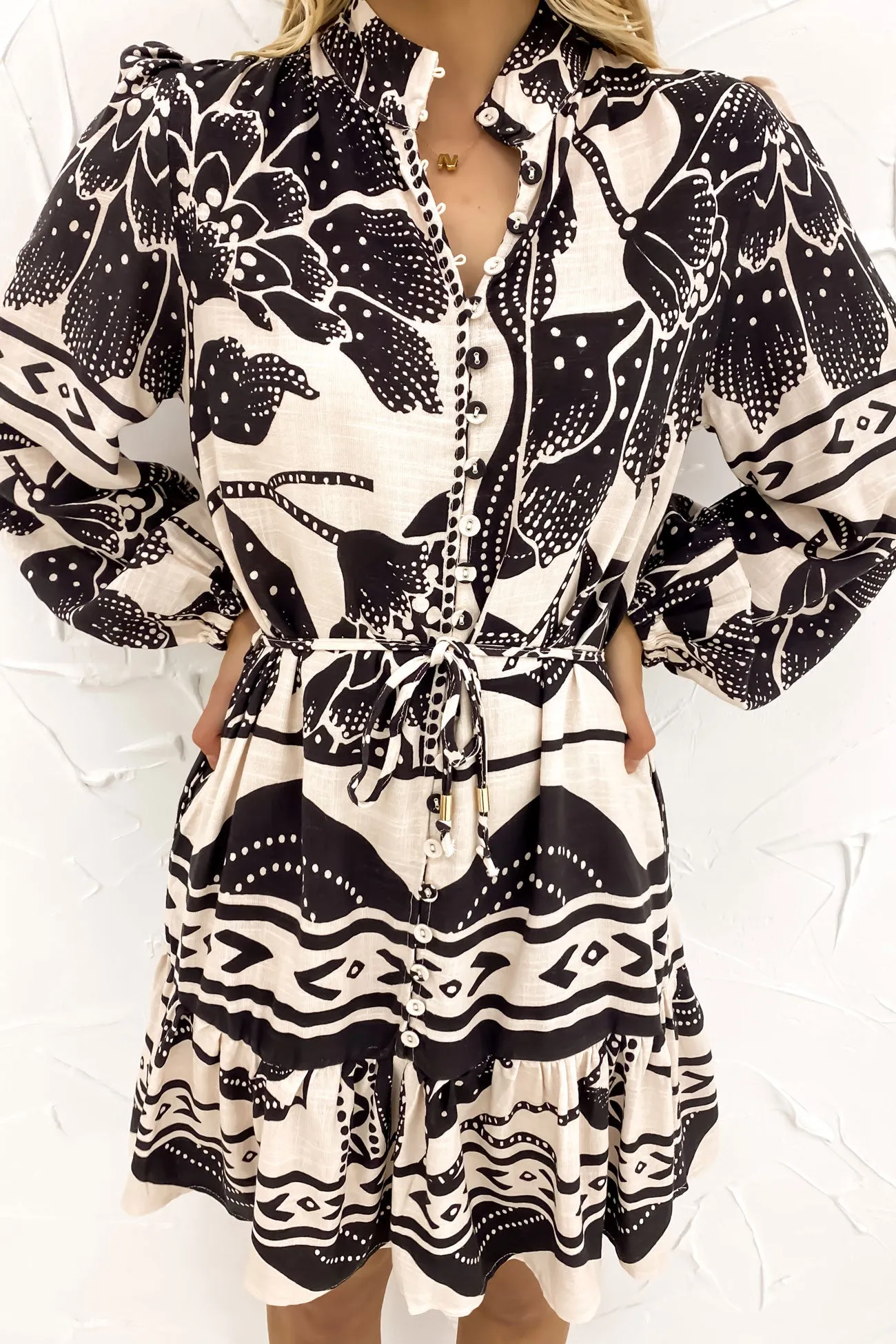 Ida Mini Dress Cyra Fashionable outfit for outings monochrome