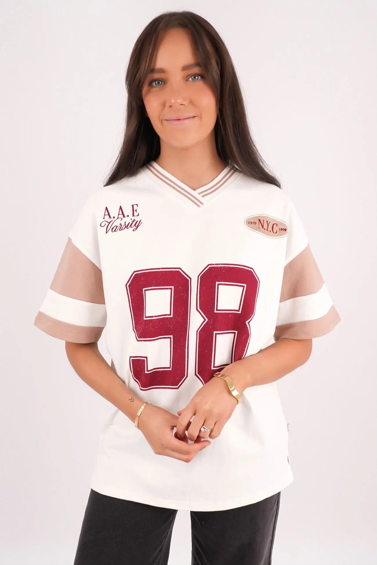Soho V-Neck Tee Vintage White SeamFreeShoulders VintageWashEffect