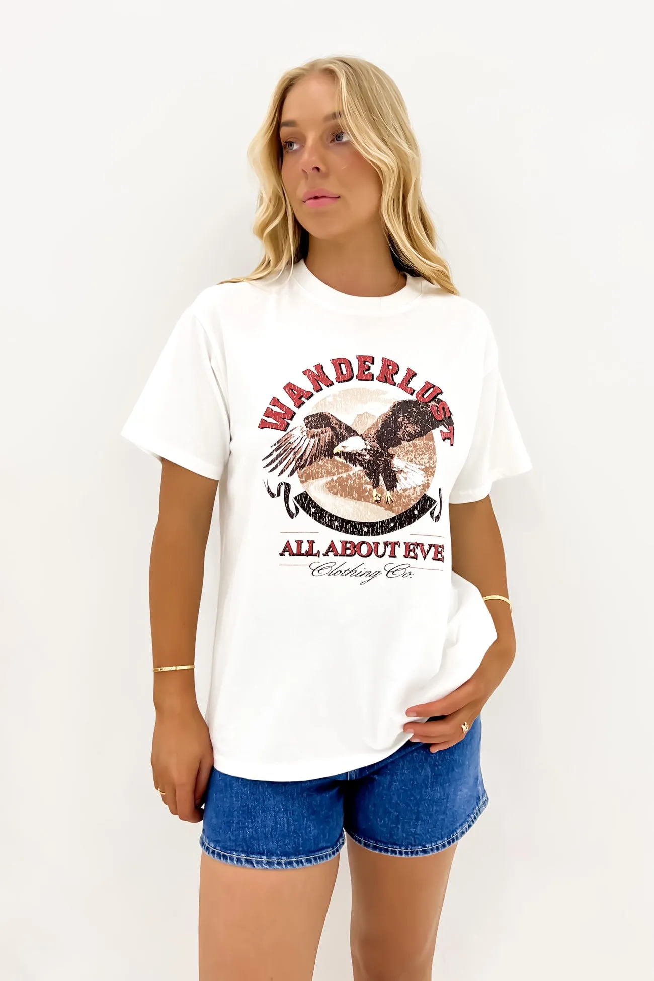 Wanderlust Oversized Tee Vintage White Comfy Layer Simple Layer