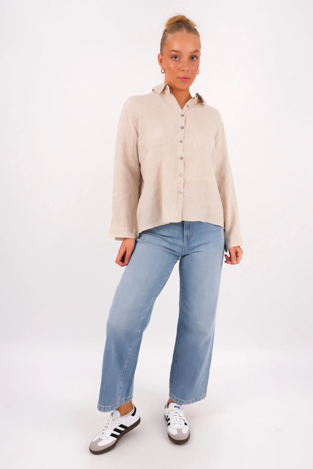 Axel Shirt Beige Moisture Management Tech Seasonal Trend