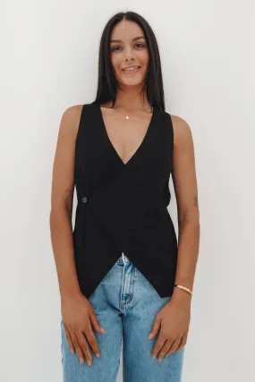 Low Profile Collars Willa Vest Black