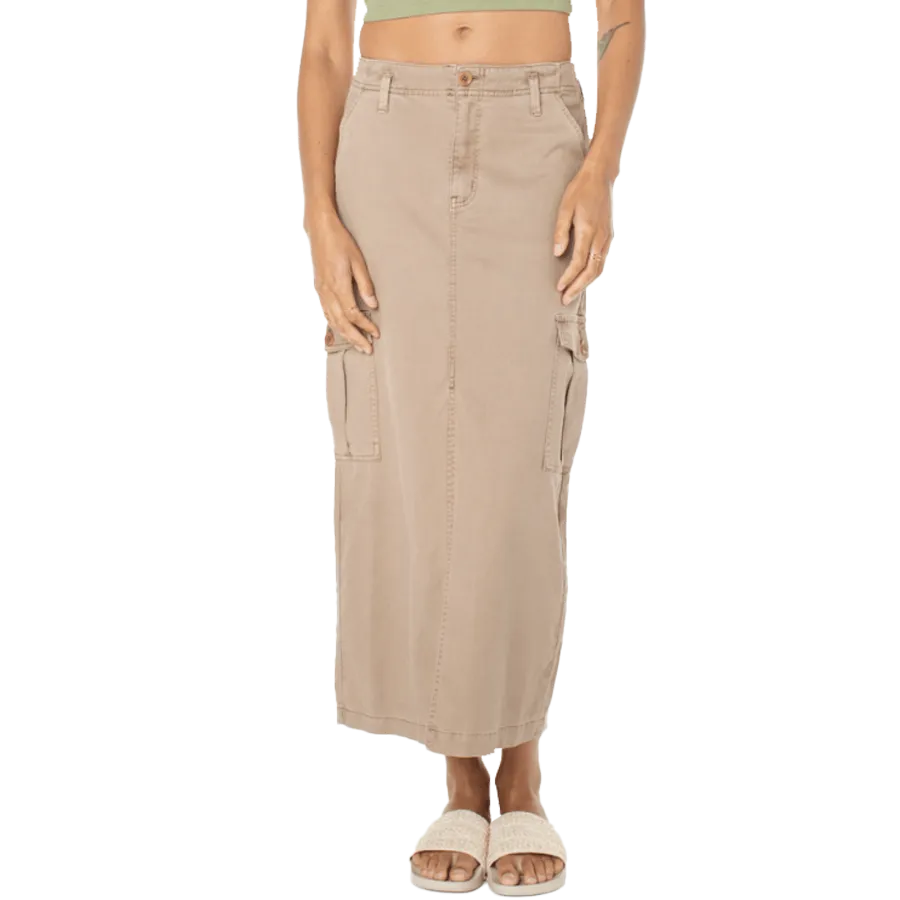 Women's Day Dreamer Skirt Stylist Pick
