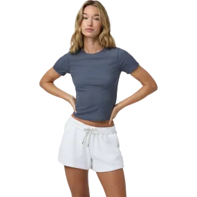 Women's Pose Fitted Tee Anti Fade Technology HiddenPocket