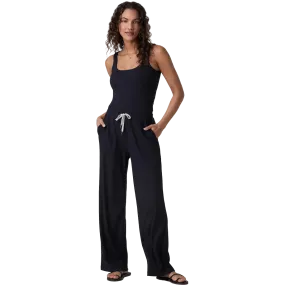 Women's Pose Scoop Jumpsuit Contoured Panel Design