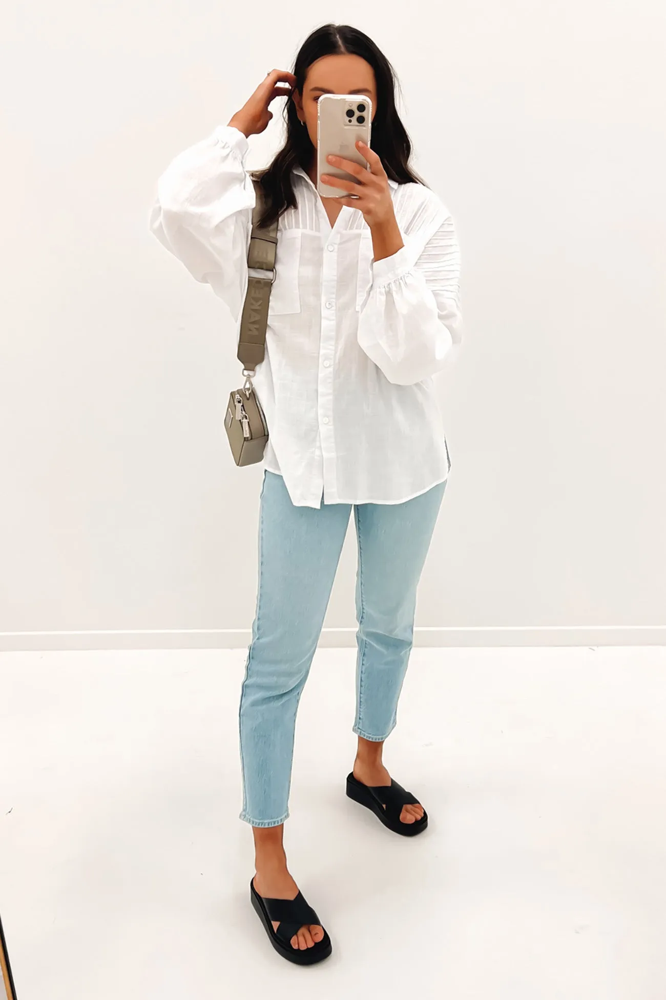 Warm Layers Ergonomic Sleeve Cut Belle Shirt White