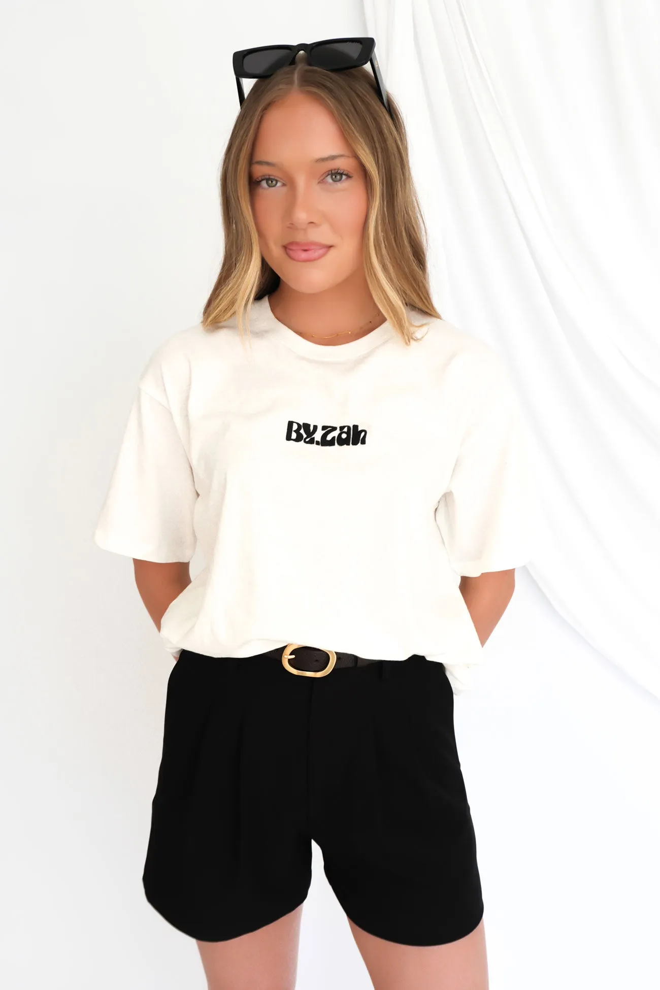 ZAH ZAH Logo Tee White Black Trendy Wear DropShoulderDesign